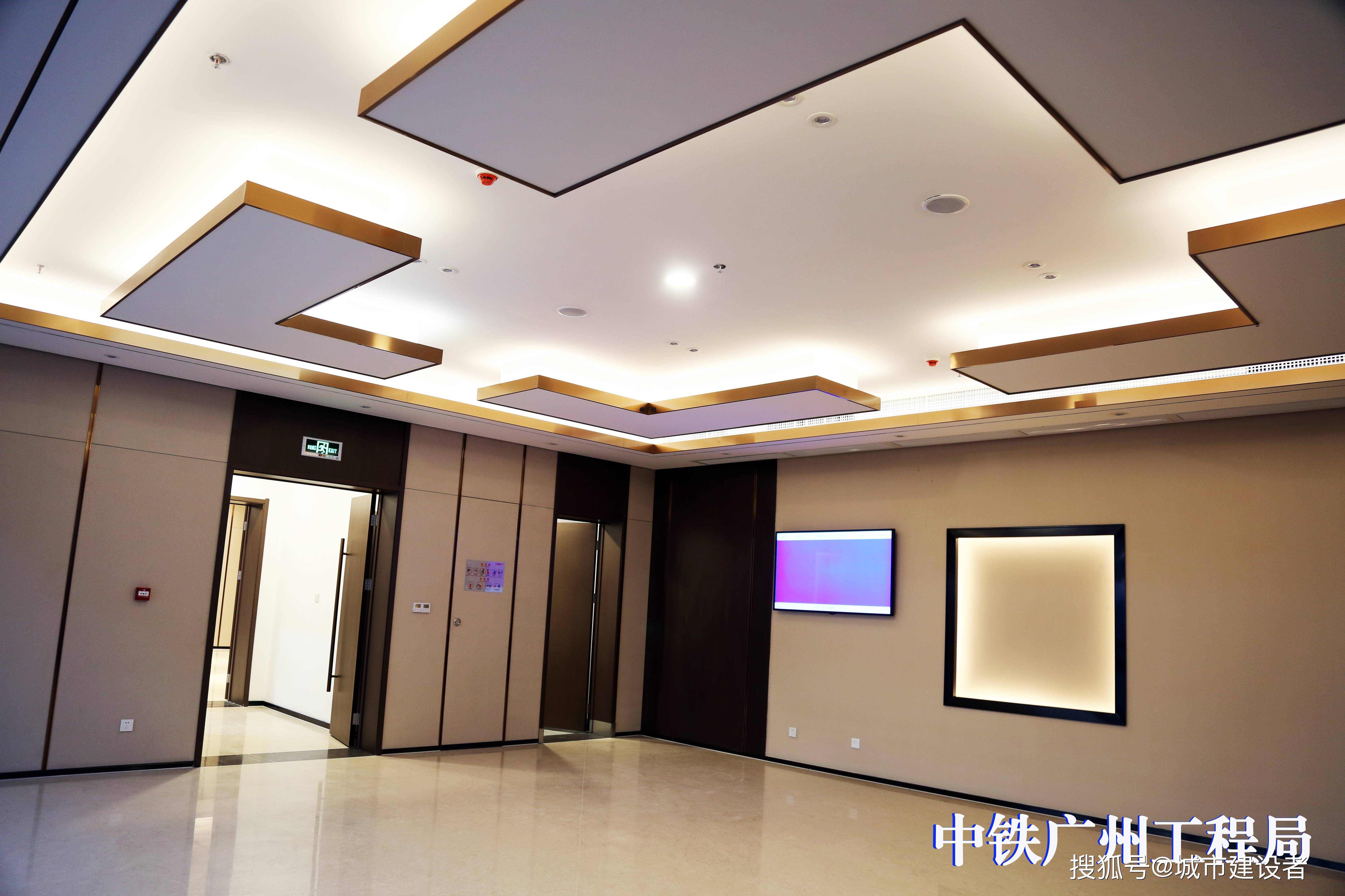 社区盾倒计时，深圳男篮关键时刻完成体检，细节引发关注，底气十足，年轻球员得到机会的简单介绍