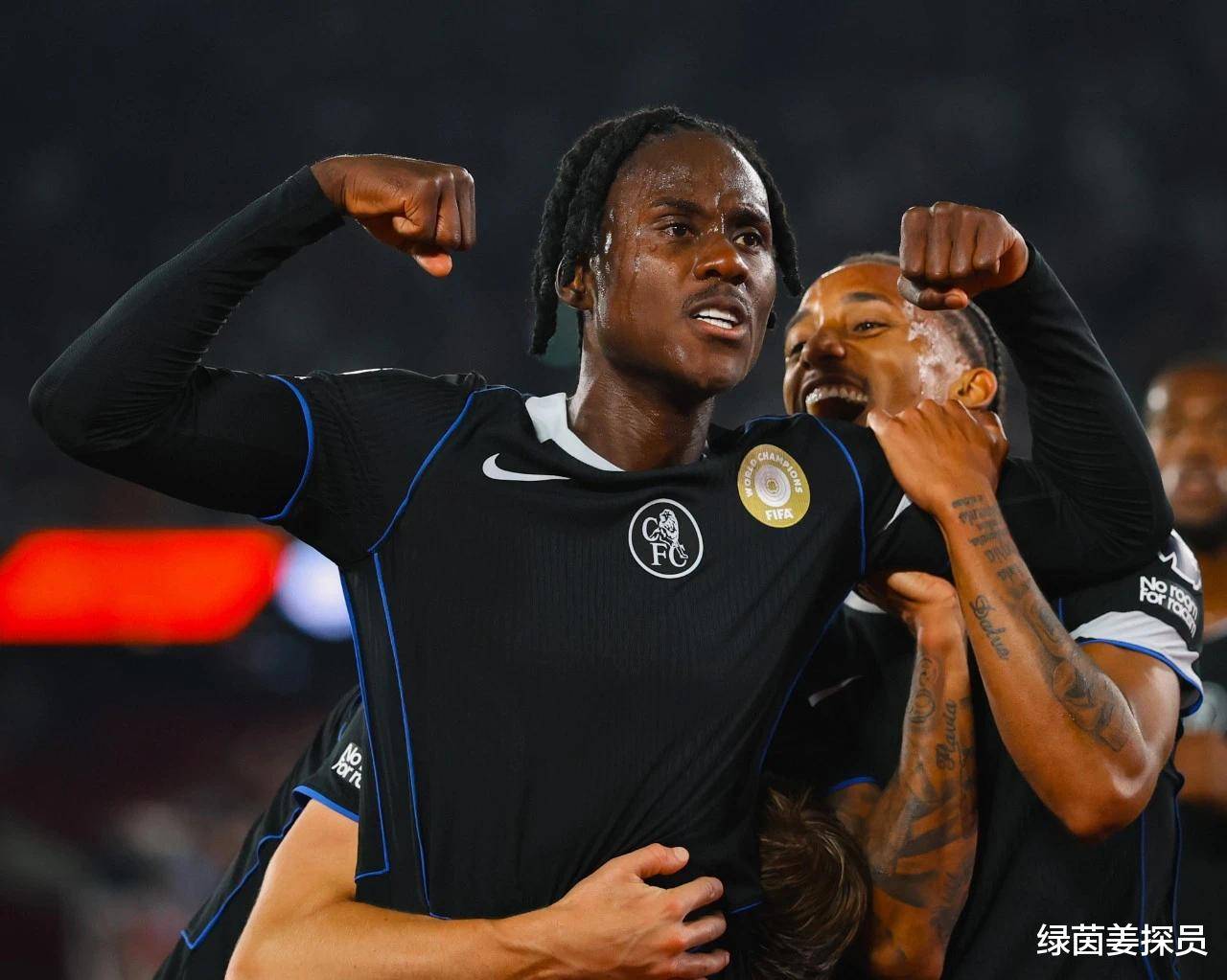 巴萨vs那不勒斯集锦 巴萨vs那不勒斯集锦