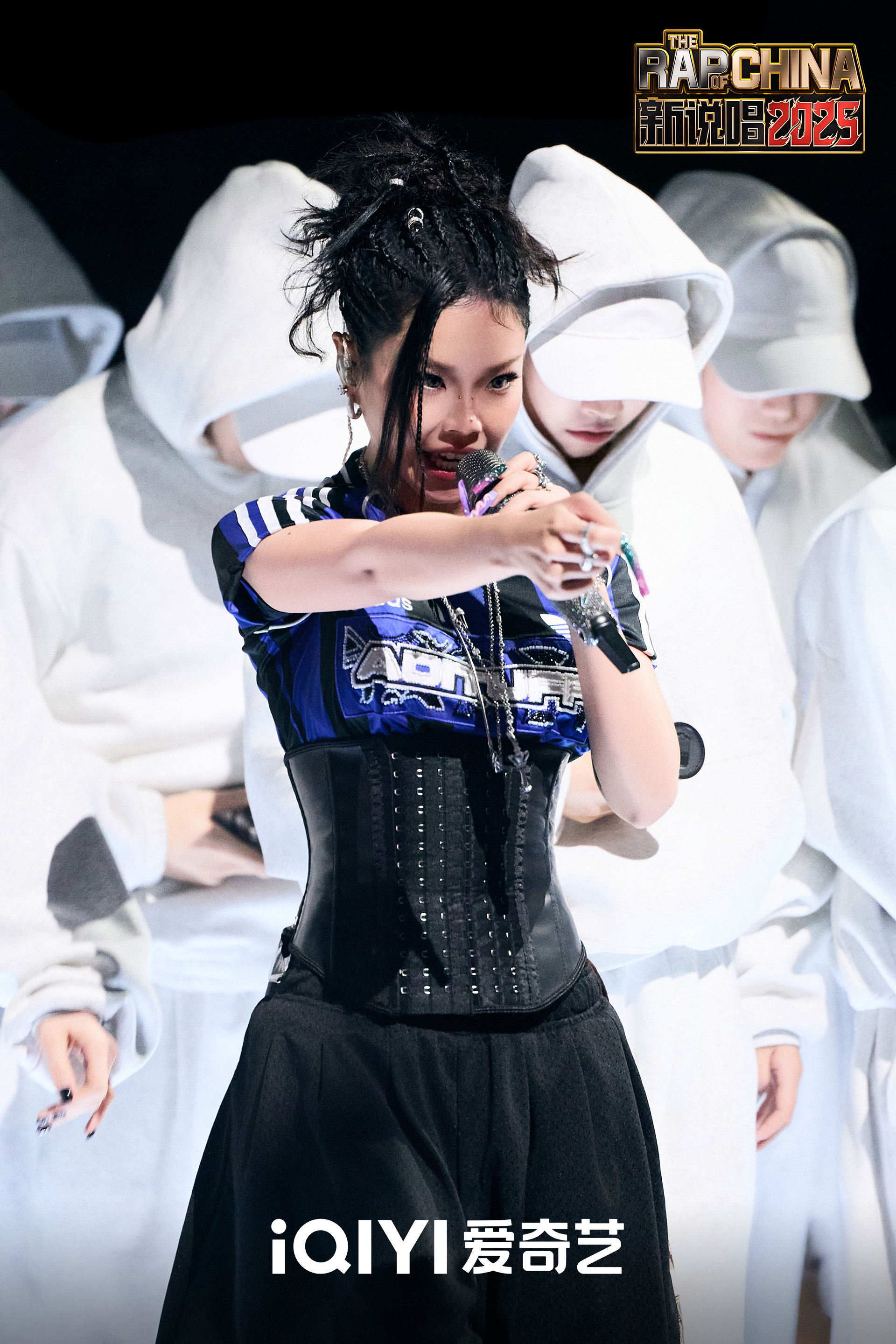 达拉斯独行侠训练开放日,今晚造点机会引欢呼,英超在即,轮换策略成焦点(浮岛物语神器隐藏地点) 达拉斯独行侠训练开放日,今晚造点机会引欢呼,英超在即,轮换策略成焦点(浮岛物语神器隐藏地点)