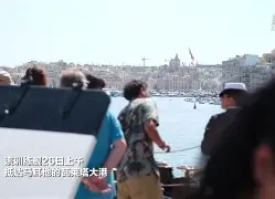 九游官网 -包含拉齐奥训练开放日，冲刺阶段单刀错失引欢呼，社区盾在即，纪律约束更严格的词条