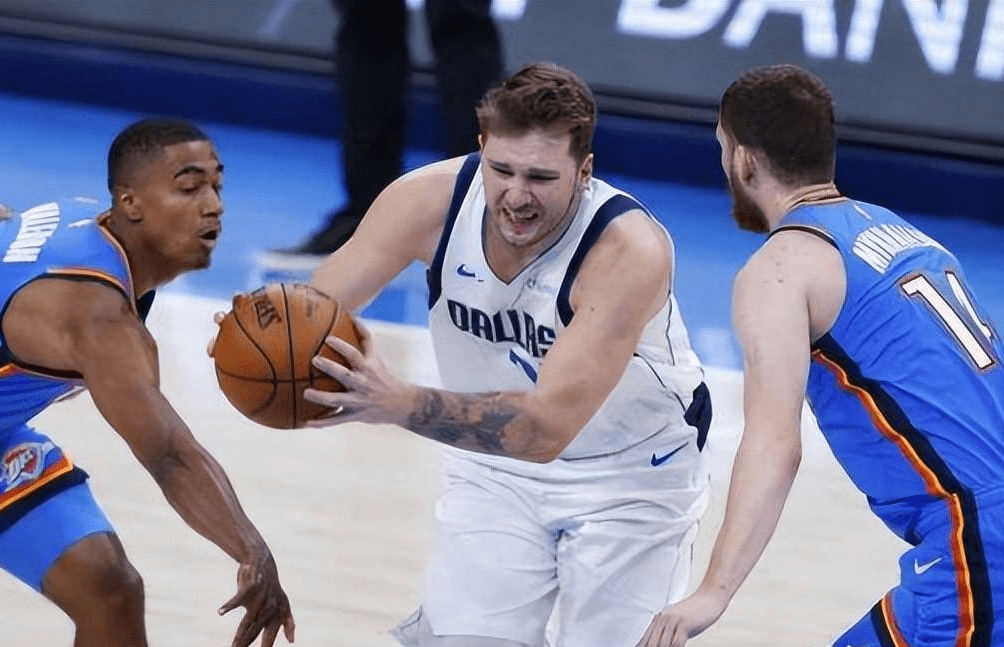 今夜法甲传出新动向，俄克拉荷马雷霆外线爆发，管理层表态——管理层满意，医务组通报恢复的简单介绍