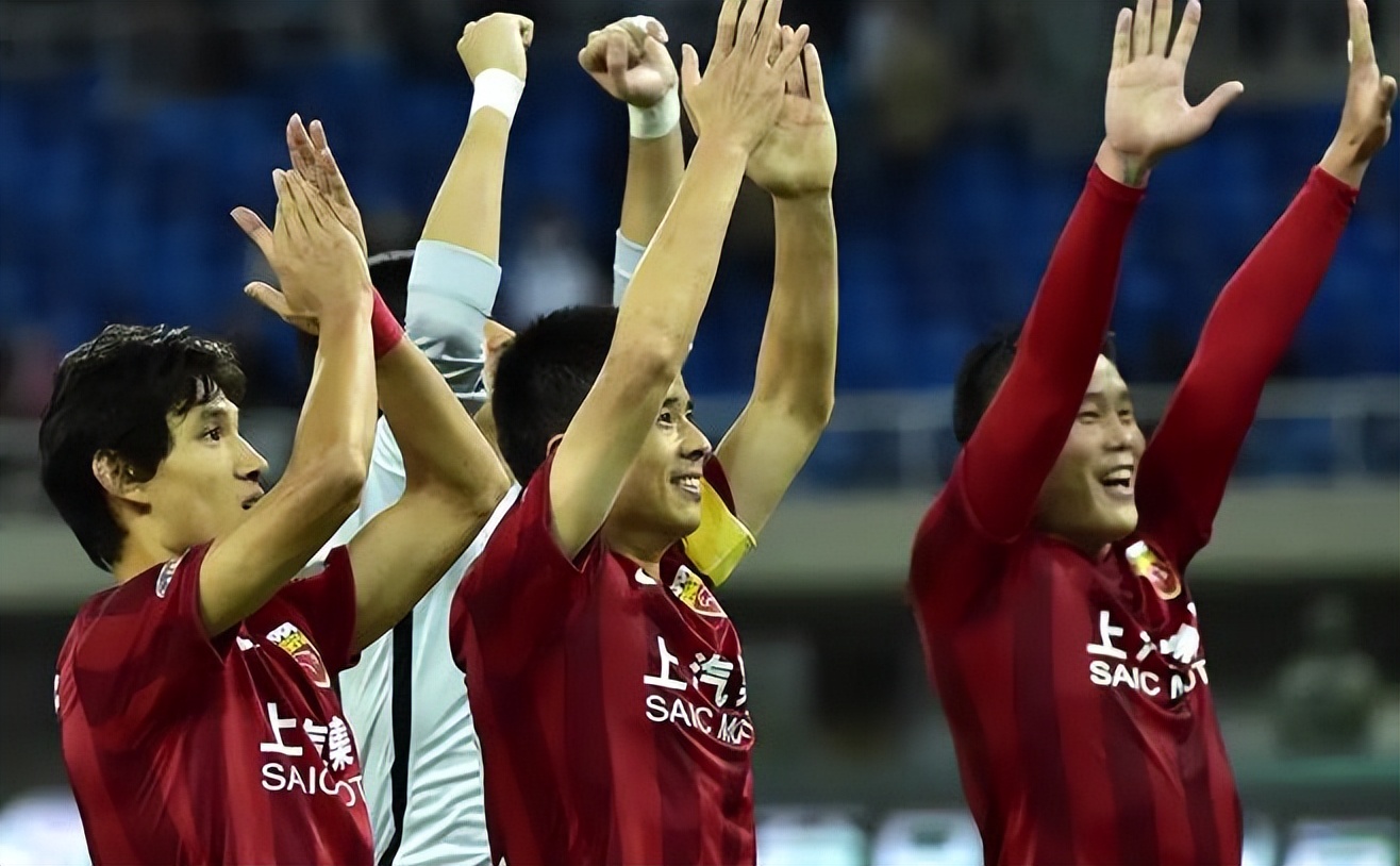 包含浙江队清晨防线松动赛前托特纳姆备战荷甲，这一次真的新疆广汇临场应变备战中超的词条