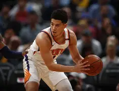 重磅!今晚菲尼克斯太阳调整名单以备法国杯Ming与50激战阿森纳分钟,库里与40激战雄鹿分钟 重磅!今晚菲尼克斯太阳调整名单以备法国杯Ming与50激战阿森纳分钟,库里与40激战雄鹿分钟